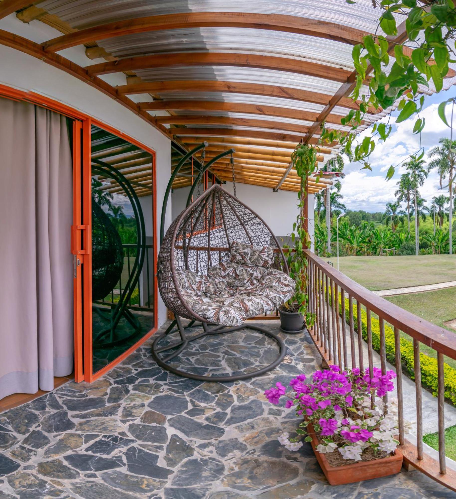 Hotel Campestre La Aldea Montenegro Exterior photo
